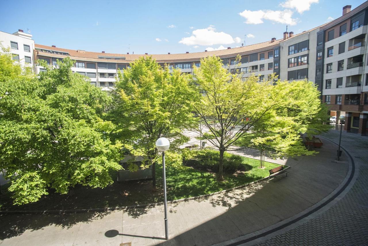 Un Jardin En La Ciudad Gran Piso Y Super Terraza En El Centro By Apartamentos Logroño Exteriör bild